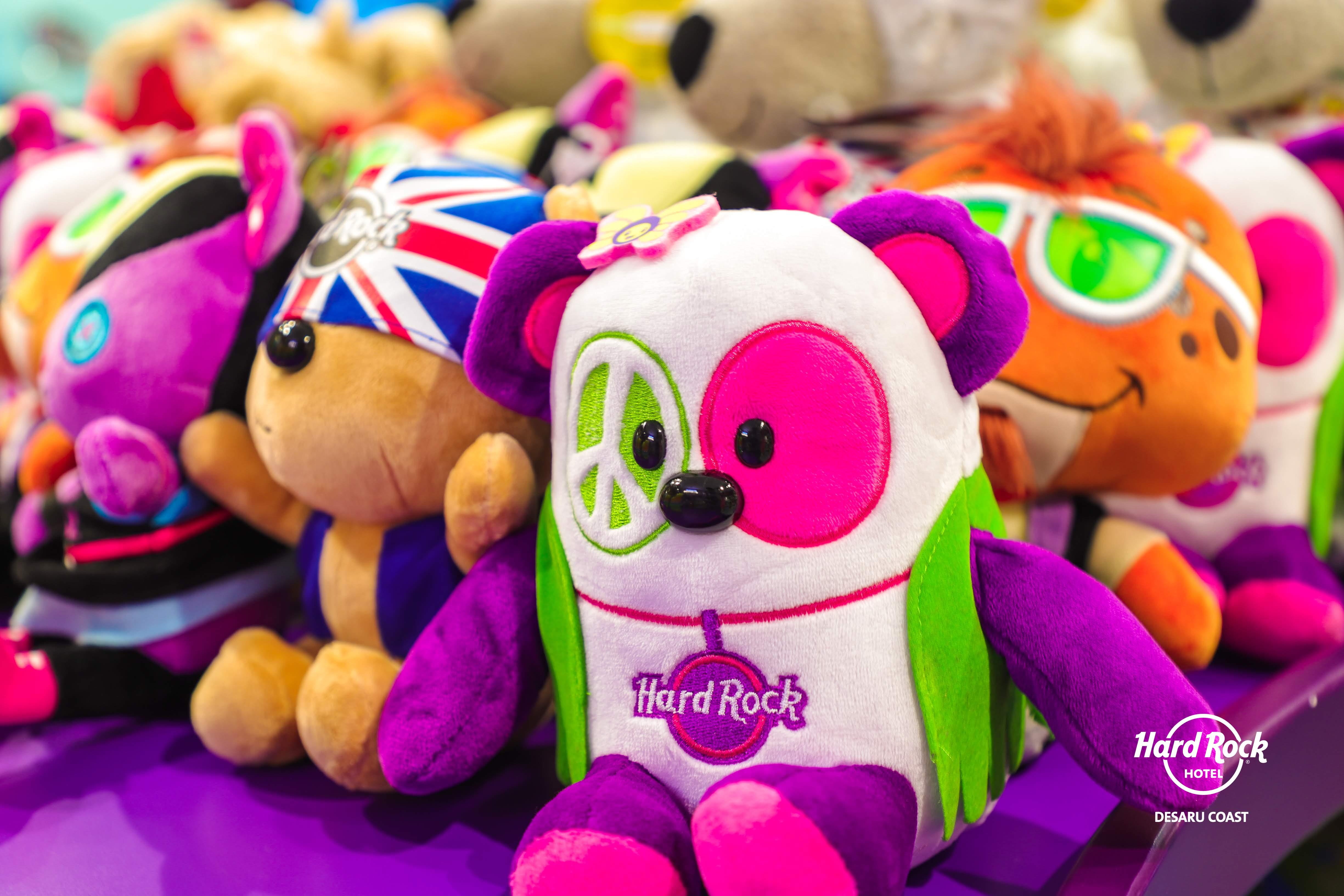 Hard Rock Hotel Desaru Coast Eksteriør billede Hard Rock plush toys