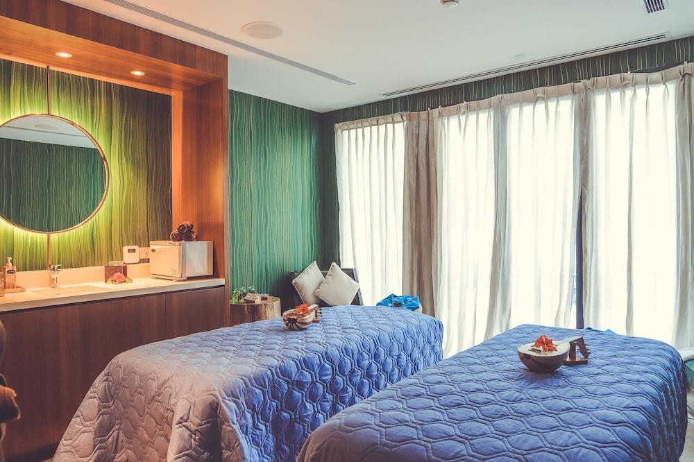 Hard Rock Hotel Desaru Coast Eksteriør billede Spa at The Oberoi, Mumbai